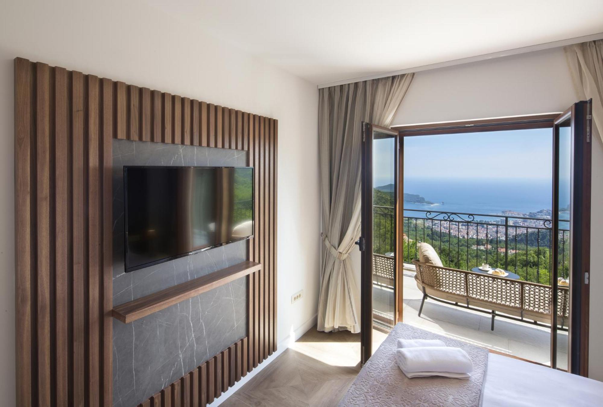 Luxury Flower Villa Budva
